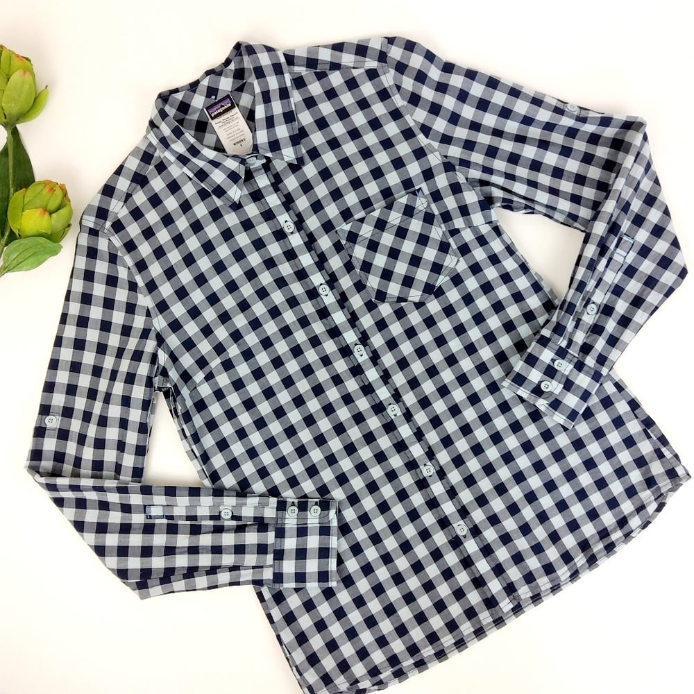 Patagonia Plaid Roll Tab Sleeve Button Down Size 4